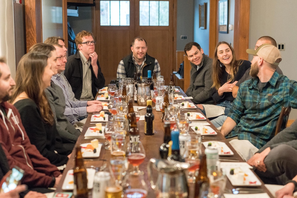 friends having dinner as an example of how to meet new neighbors after moving locally in LA or make a move in party