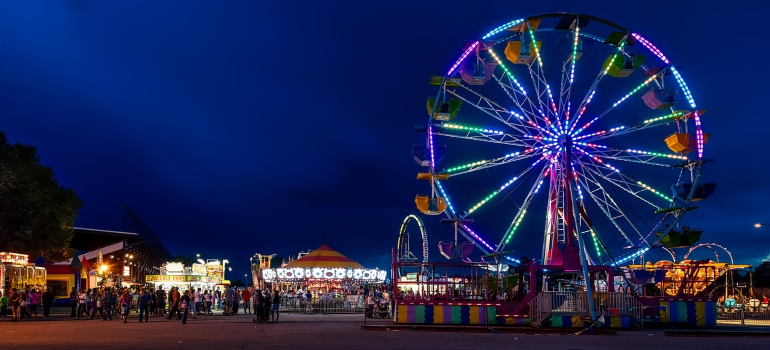 Luna Park at night